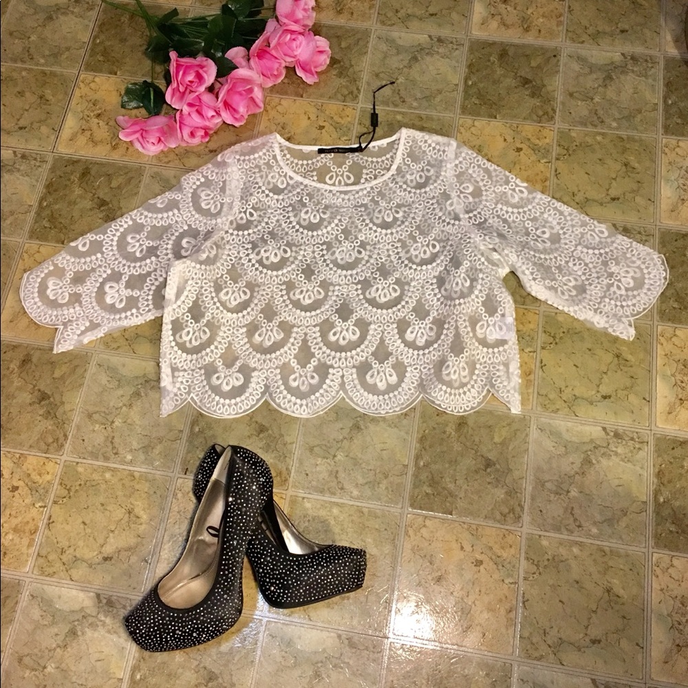 NEW! “RIVA WOMEN” SEE THRU HALF TOP - Picture 2 of 8